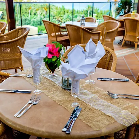 帕莱索海滩sbh俱乐部酒店 4* Esquinzo