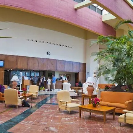 帕莱索海滩sbh俱乐部酒店 4*